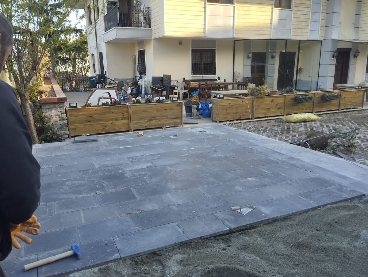 Villa Bahçe Taş Döşeme Villa bahçe taş döşeme peyzaj